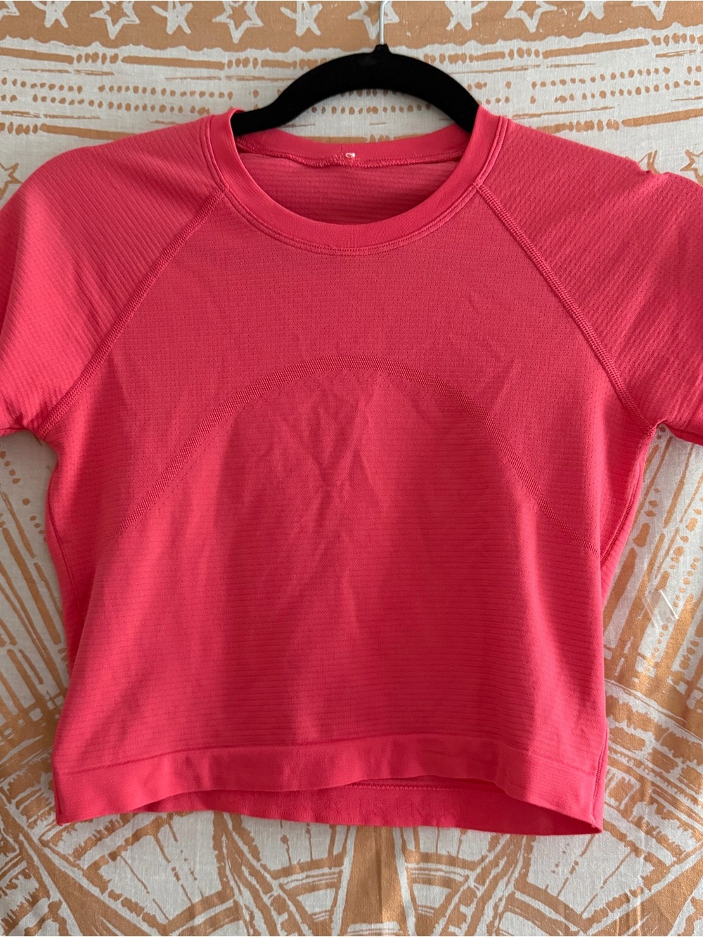 Lululemon Swiftly Tech Cropped Short Sleeve Shirt in Glaze Pink Size 6